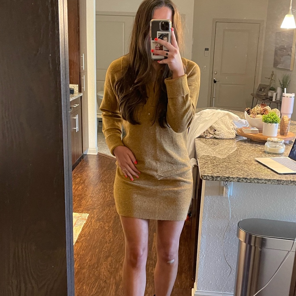 Abercrombie sweater dress